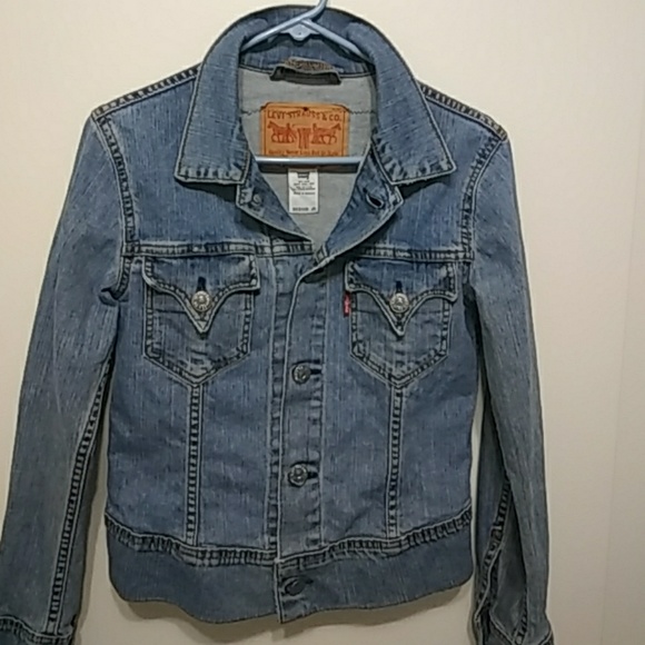 Levi Jacket! - Picture 3 of 5
